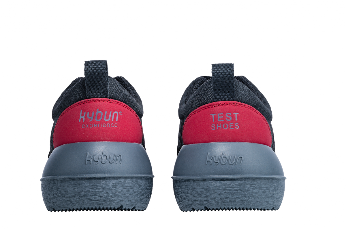 Bauma black red